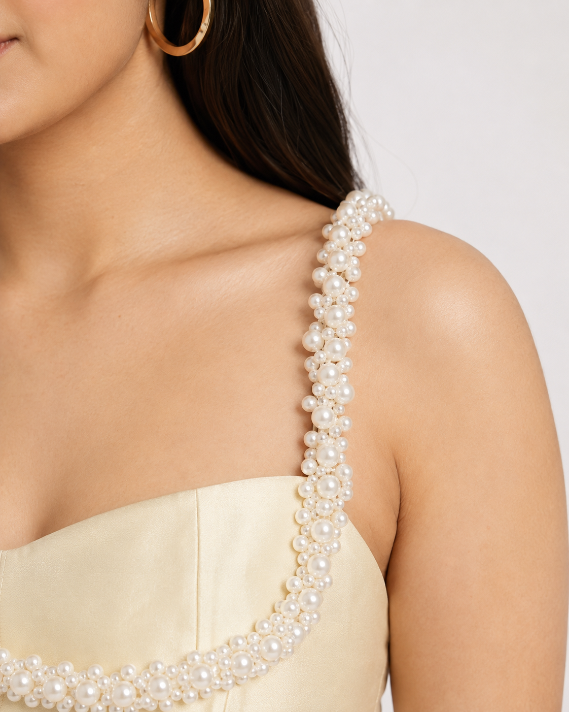 PEARL NECKLACE DRESS - Butter yellow