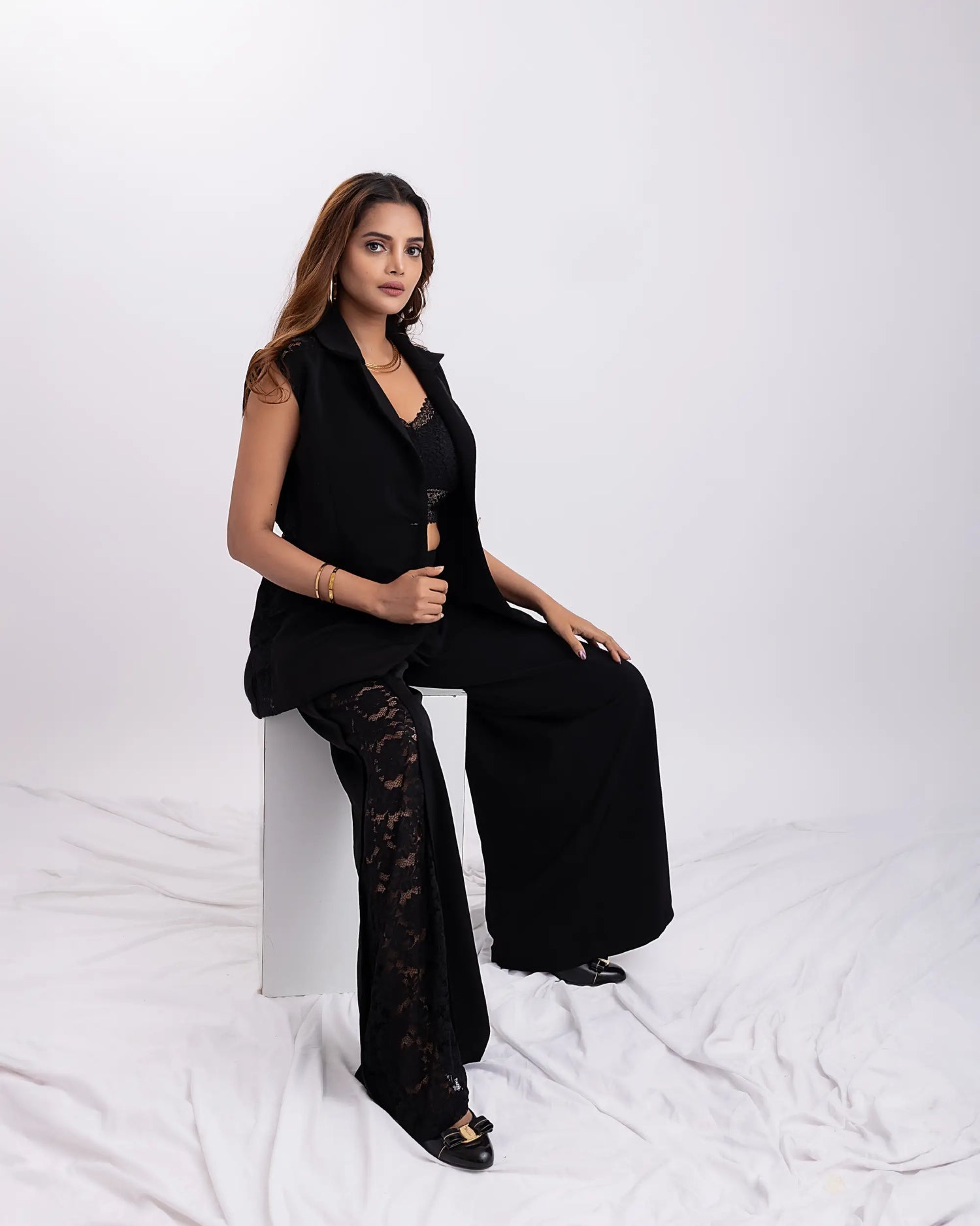 LISA LACE BLAZER SET