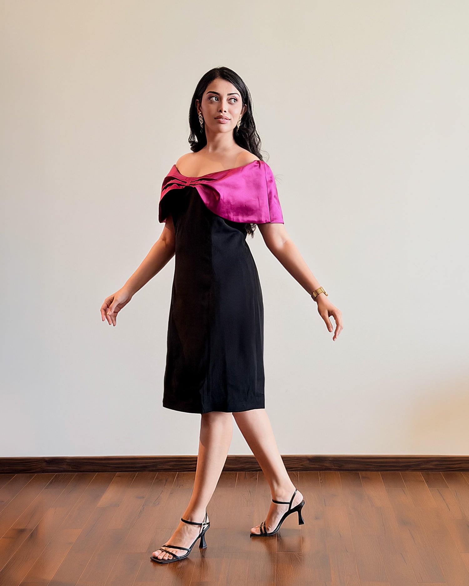 BELLA OFF SHOULDER SIGNATURE DRESS