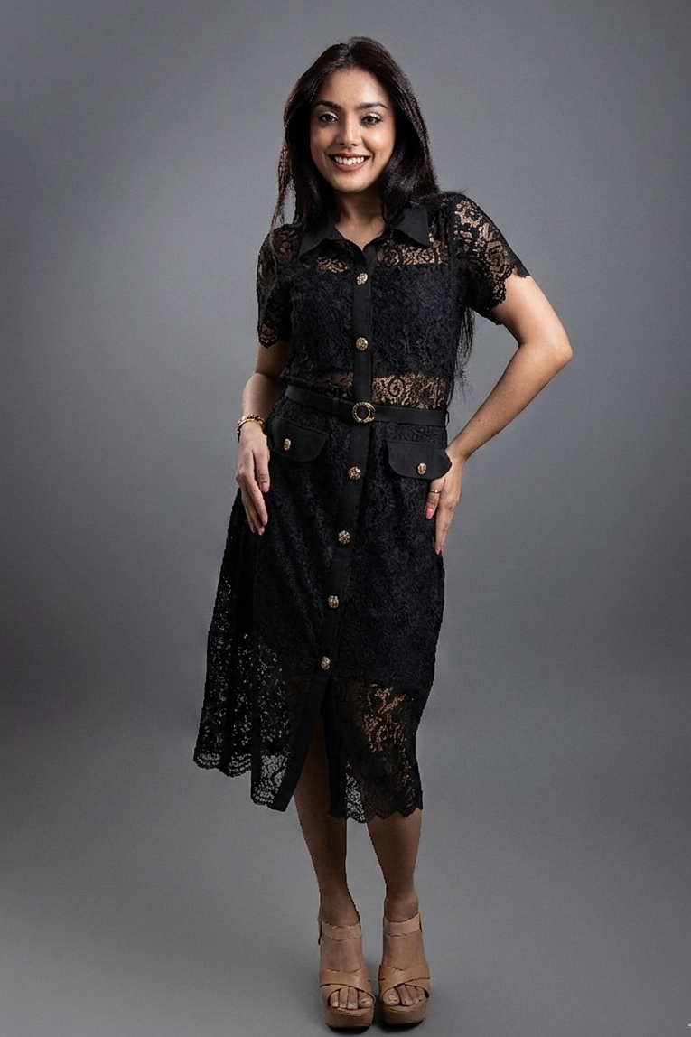 LISA LACE MIDI DRESS - Black