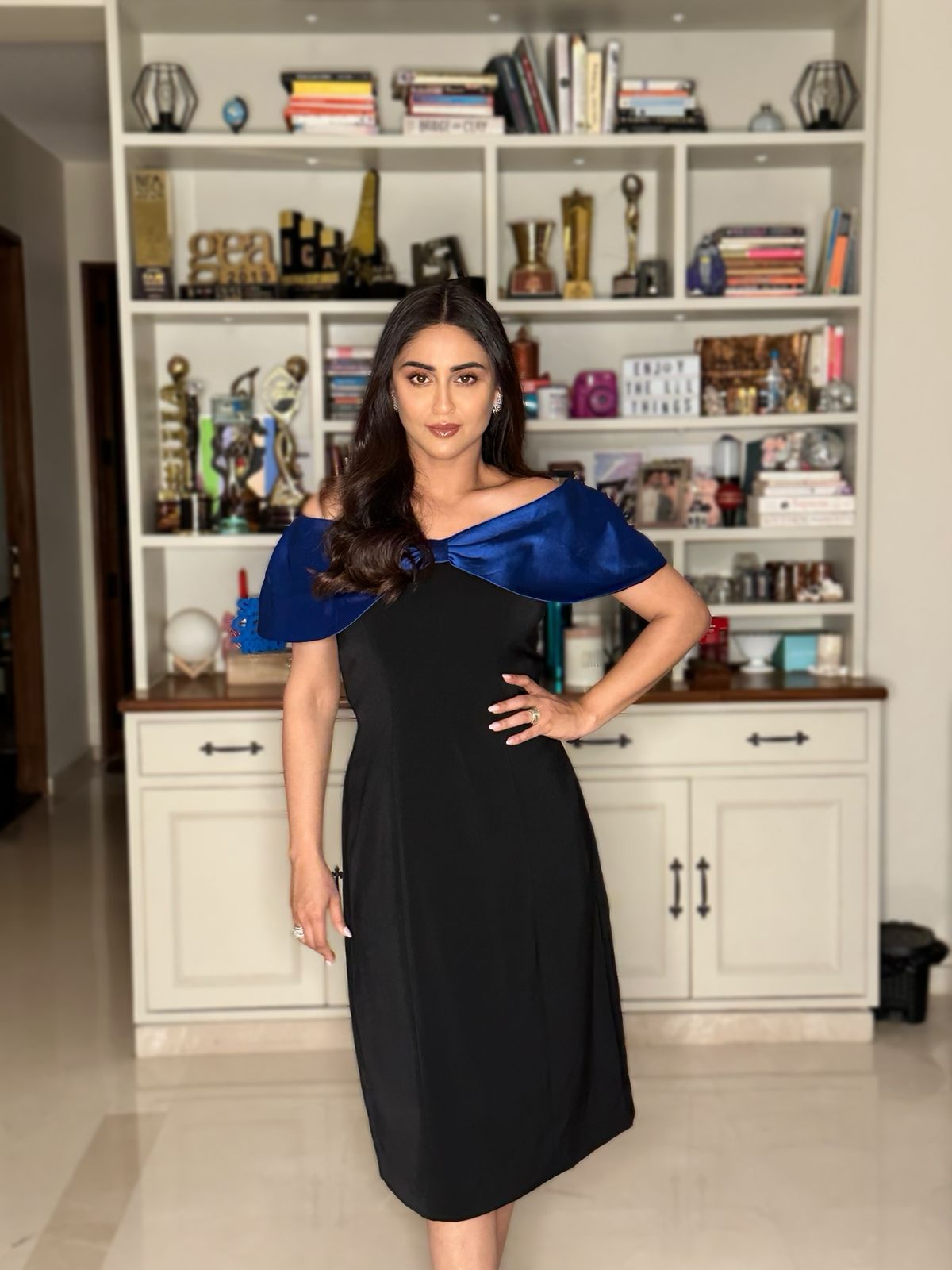 BELLA OFF SHOULDER SIGNATURE DRESS